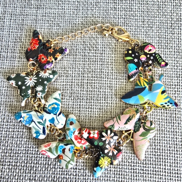Boho Bohemian Chic Butterfly Floral Flower Gold Plated Bracelet - Picture 2 of 3